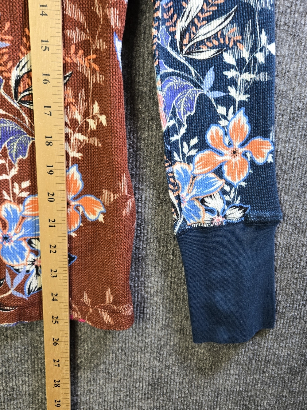 Sundance T Shirt Women PS Burnt Orange Blue Floral Thermal Earthy Fall Layering - Picture 7 of 10